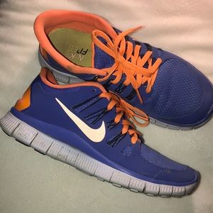 NIKE FREE RUNS 5.0